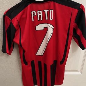 Alexander Pato t-shirt jersey